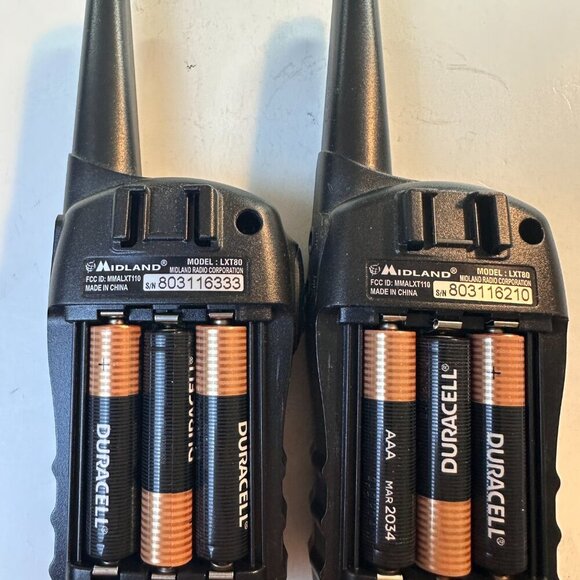 MIDLAND LXT80 TWO-WAY 2 RADIO SET, 22 CHANELS SHORT RANGE WALKIE TALKIE, BLACK - Picture 7 of 11